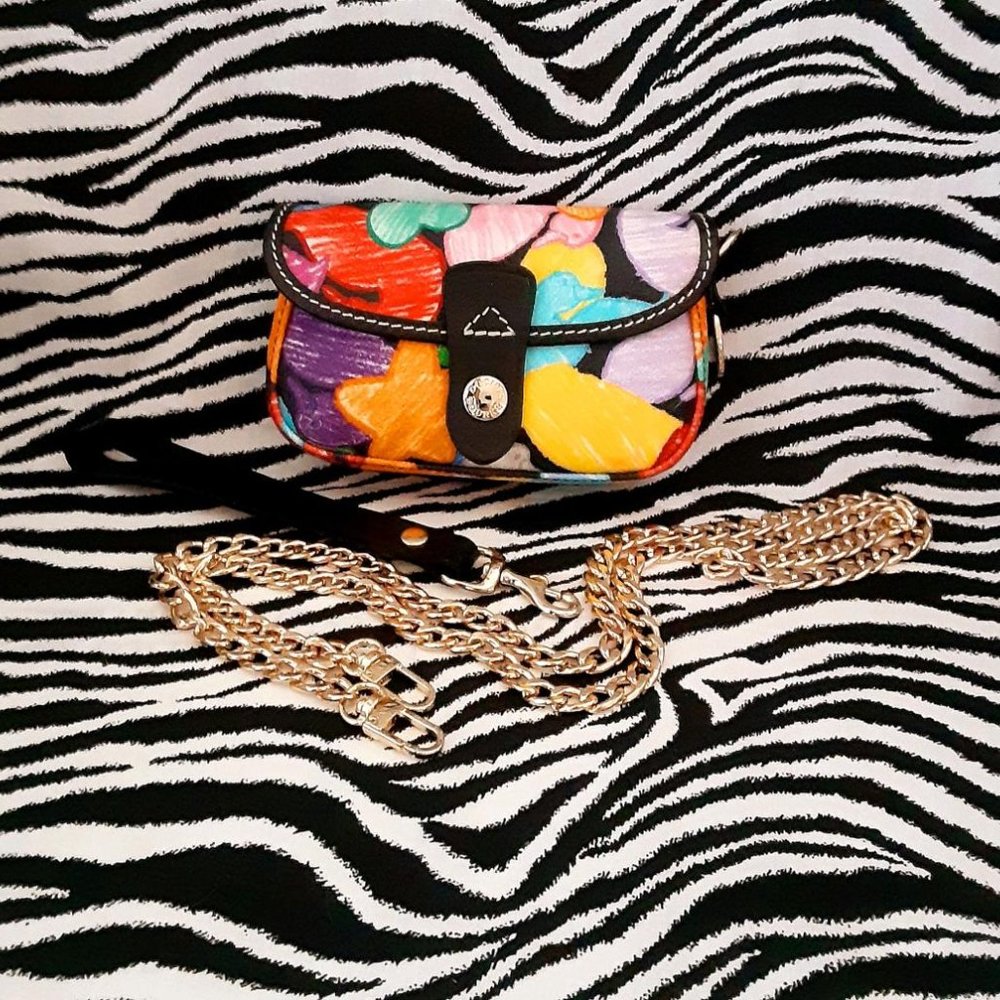 5 wears to Wear! Dooney & Bourke Jumble Duck Bag!